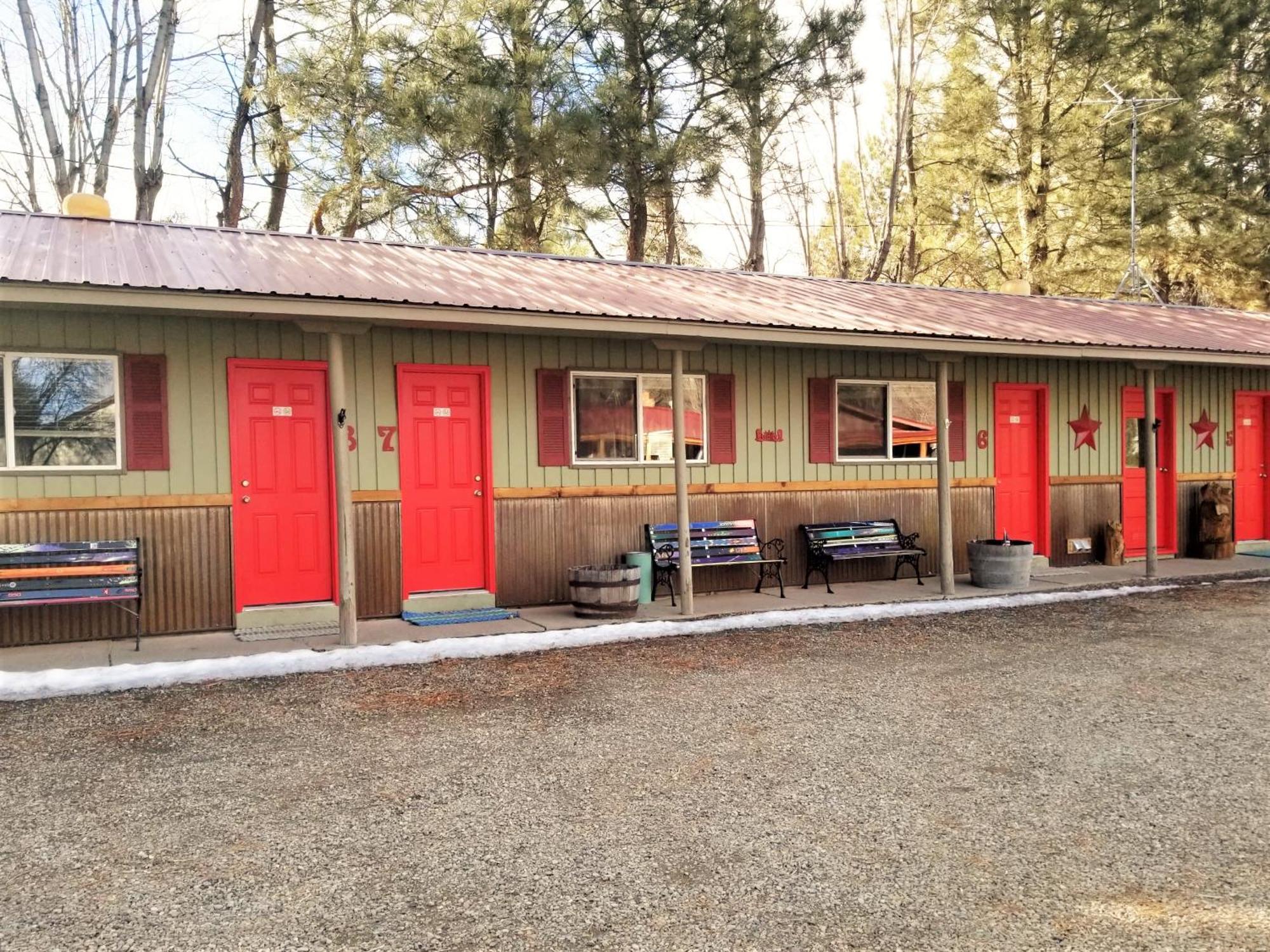 Outpost Motel On The River Dolores 외부 사진